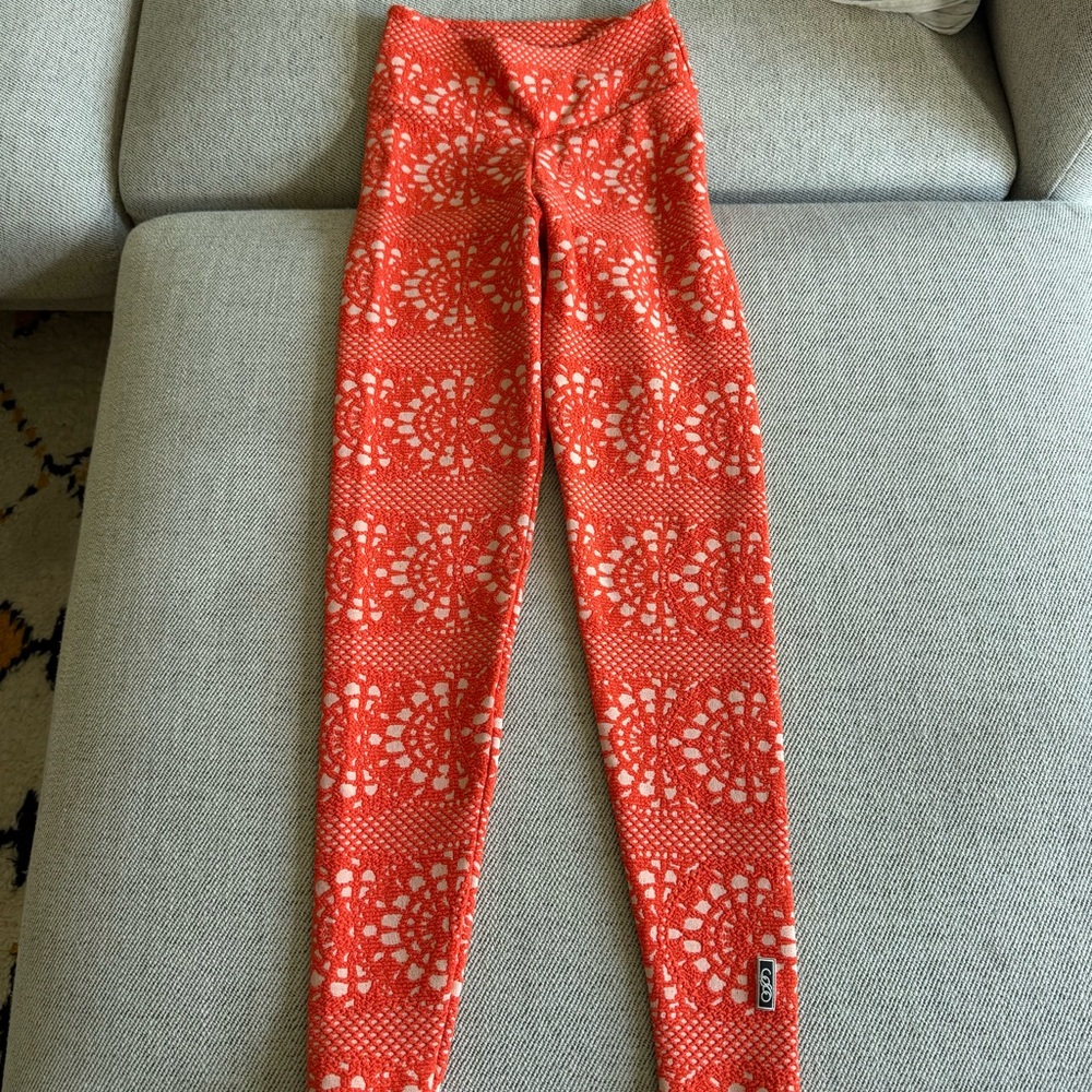 Women’s Red Patterned Leggings